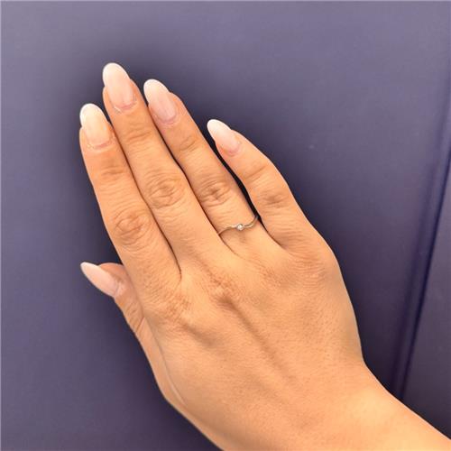 انگشتر تک نگین
