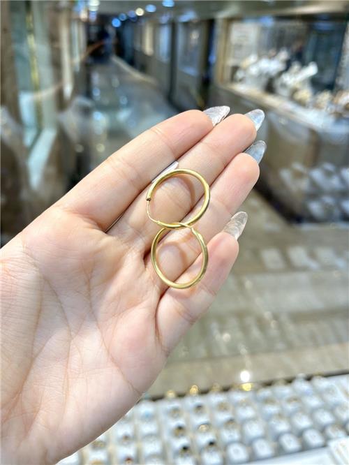 گوشواره حلقه ای