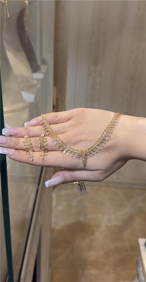 گردنبند و گوشواره تراش