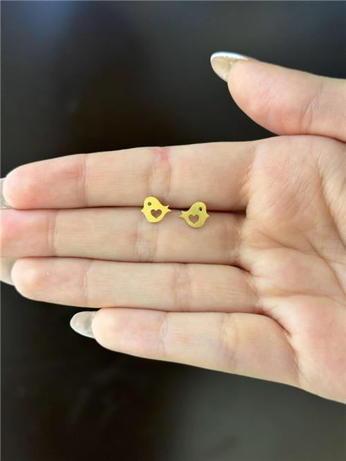 گوشواره میخی