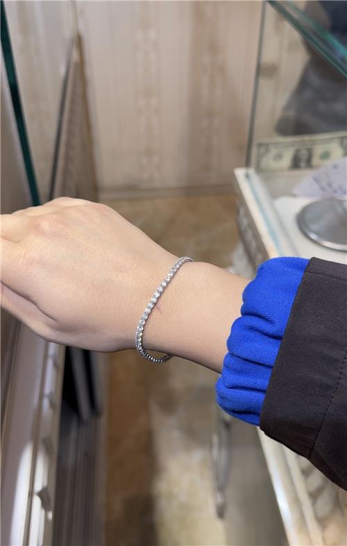 دستبند تنیسی