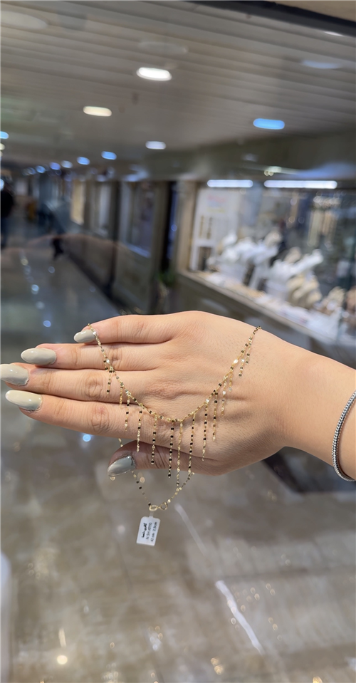 گردنبند شرابه ای