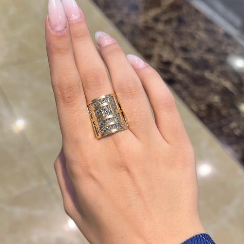 Versace-ring