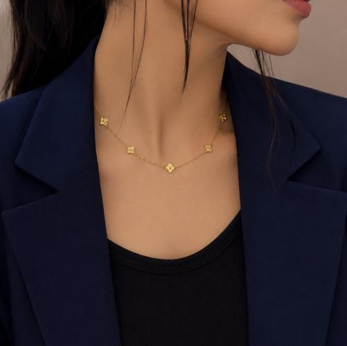 Vancliffe-Necklace