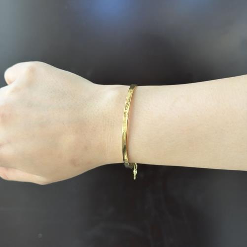 Mirror-bangle-bracelet