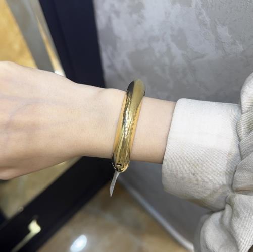 Mirror-bangle-bracelet