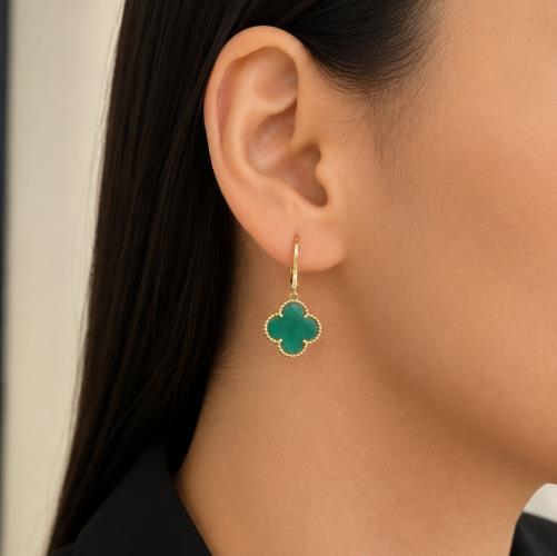 Van-Cleef-earrings