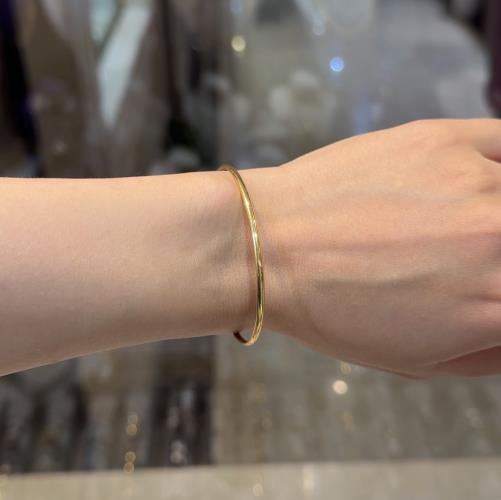 bangle