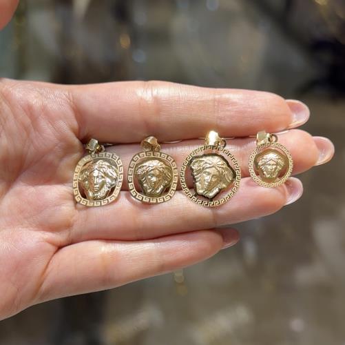 Versace-medal