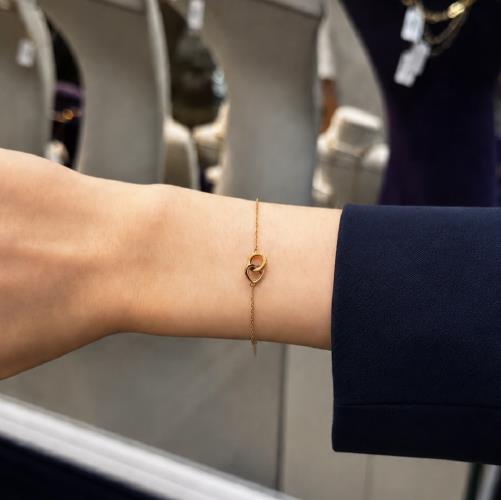 Heart-and-ring-bracelet