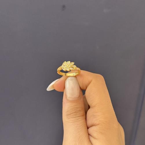 Jeweled ring1