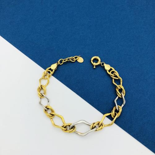 Apple-chain-bracelet