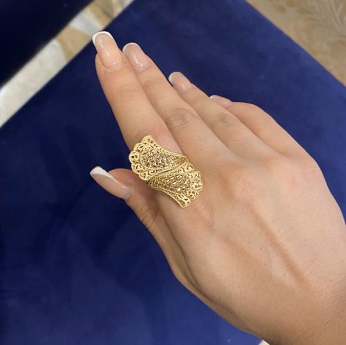 Cashmere-model-fusion-ring