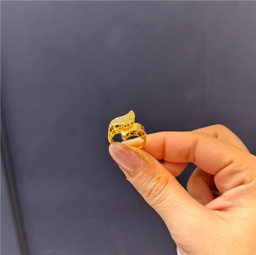 Cashmere-model-fusion-ring