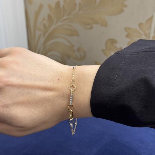 Delicate-chain-bracelet