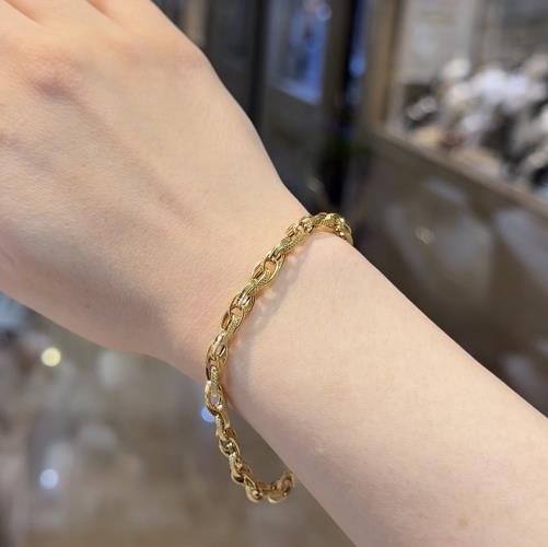 Chanel-bracelet