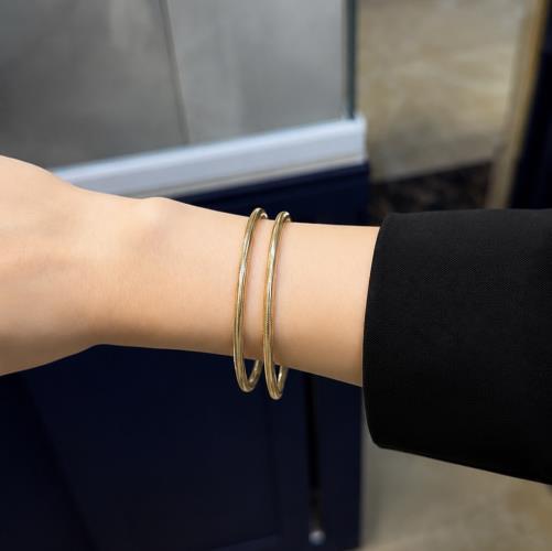 Bracelet-making