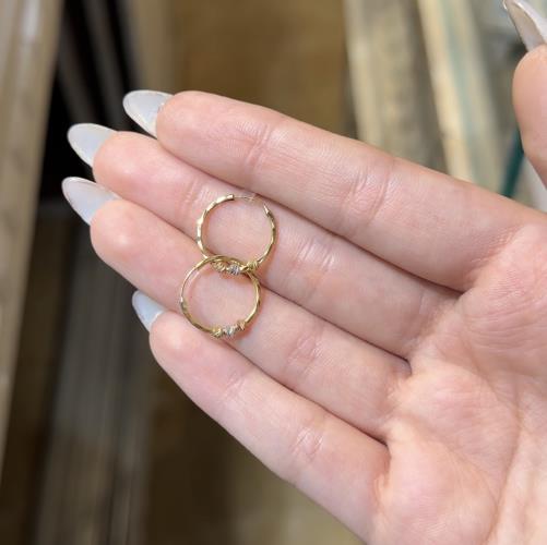 Albernado-hoop-earrings