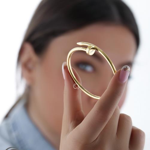 Cartier-nail-bracelet