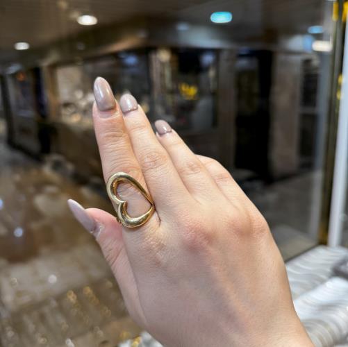 Fancy-heart-ring