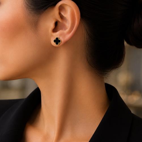 Van-Cleef-earrings