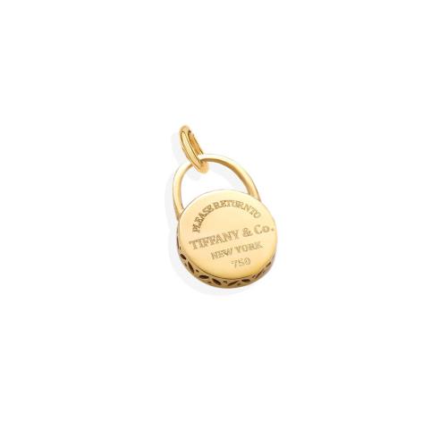Tiffany-bed-lock-medallion