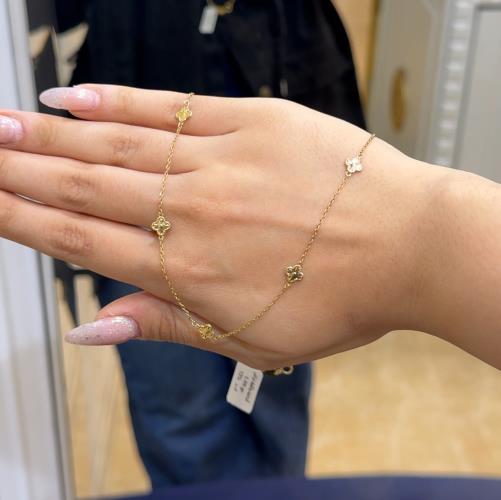 Vancliffe-Necklace