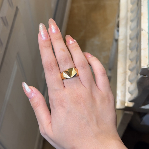 Anarchy-ring