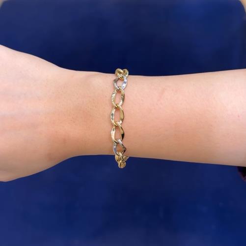 Apple-chain-bracelet