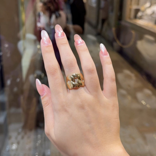 Cartier-design-ring