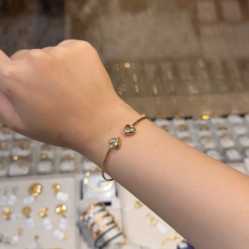 Embossed-heart-bangle