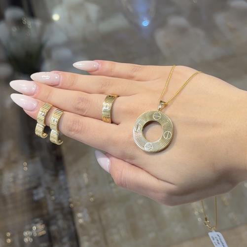 Half-set-of-Cartier-Limited