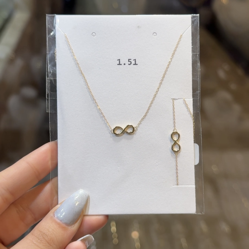 Half-set-of-infinity