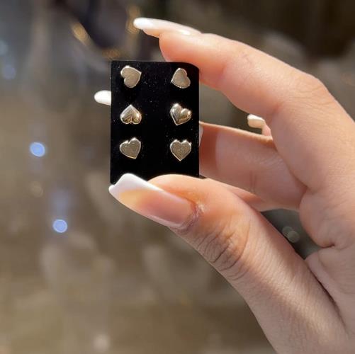 Heart-stud-earrings