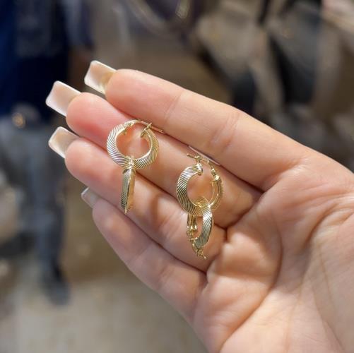 Patterned-hoop-earrings