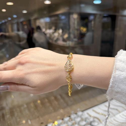 stone-bracelet